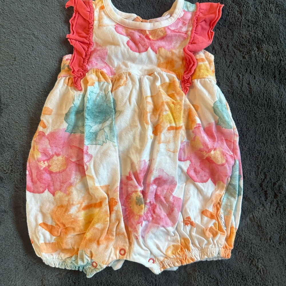 Burt’s Bees romper 3-6 mos